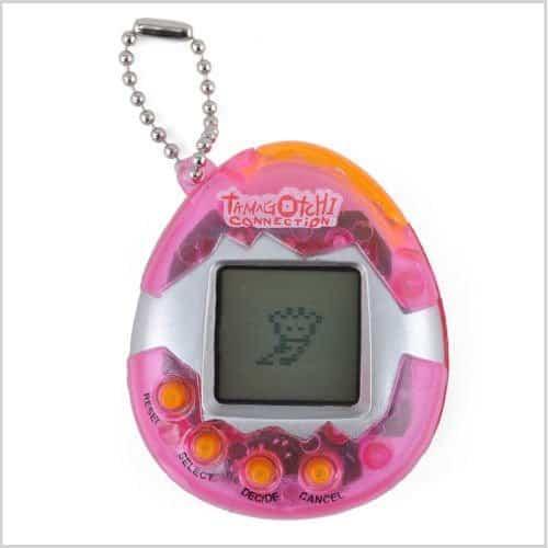 Good dropshipping products for nostalgic buyers: a Tamagotchi toy