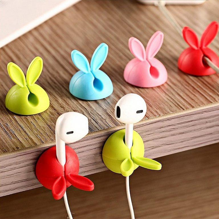 A set of cable holders as an example of cute products for dropshipping